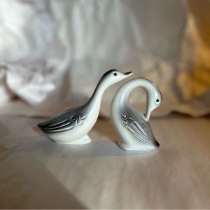 Ceramic Grey Geese marked USA (Attributed to) Roselane